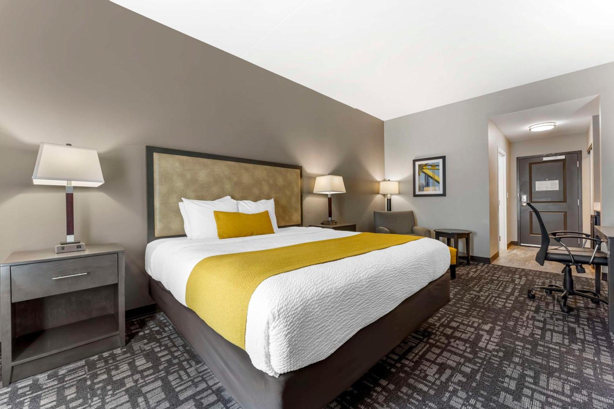 Best Western Plus Cranberry-Pittsburgh North Cranberry Township Exterior photo