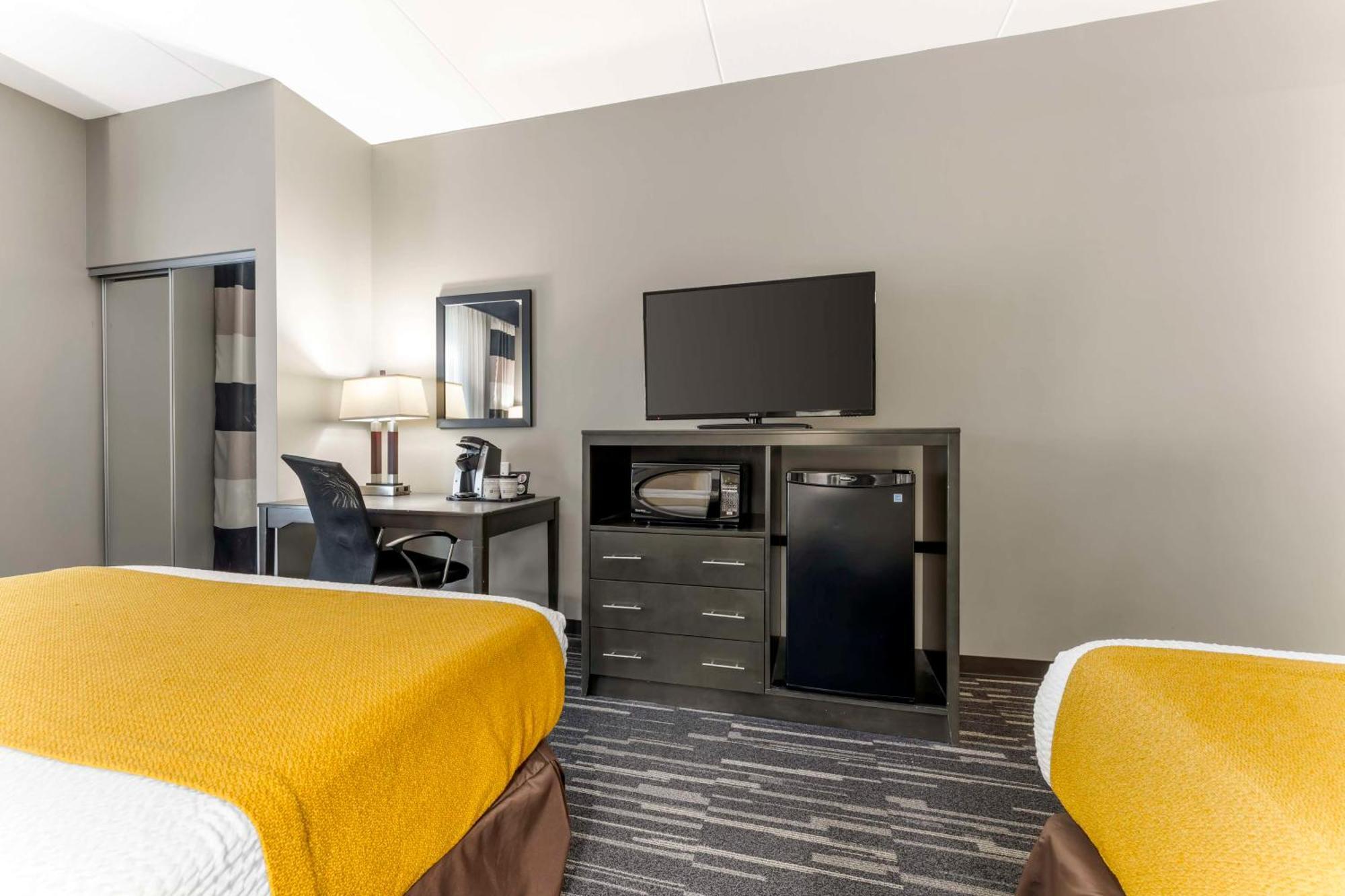 Best Western Plus Cranberry-Pittsburgh North Cranberry Township Exterior photo