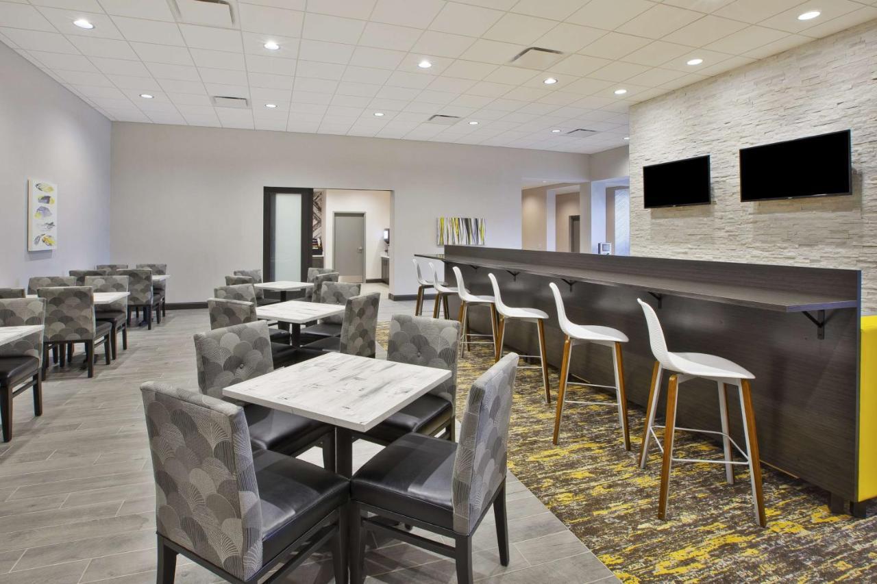 Best Western Plus Cranberry-Pittsburgh North Cranberry Township Exterior photo